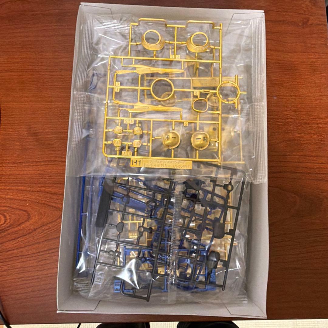 新品未開封　仮面ライダークウガ　プラモデル　ドラゴンフォーム／ライジングドラゴン