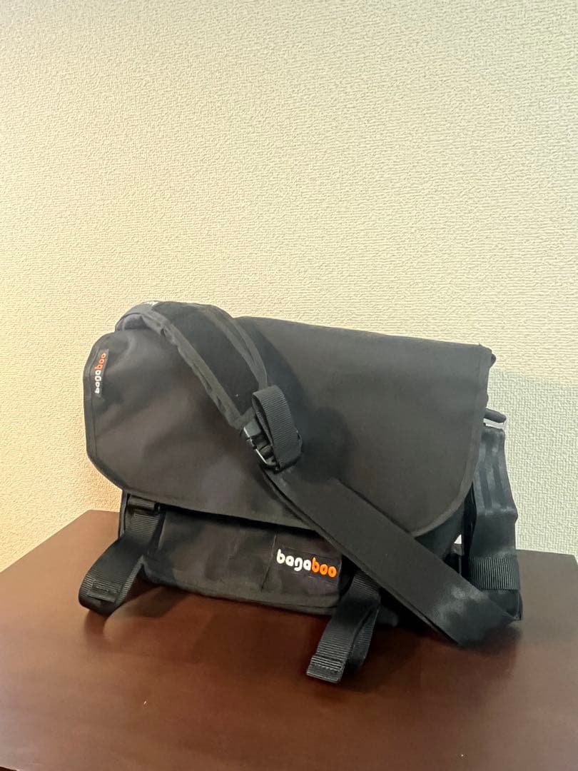 Bagaboo Bags メッセンジャーバッグ 黒