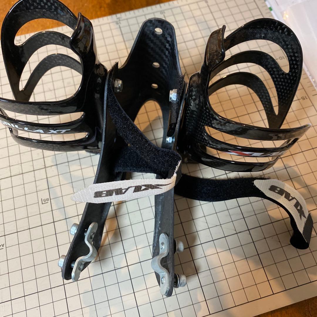 XLAB carbon wing 400i ボトルケージ２個セット