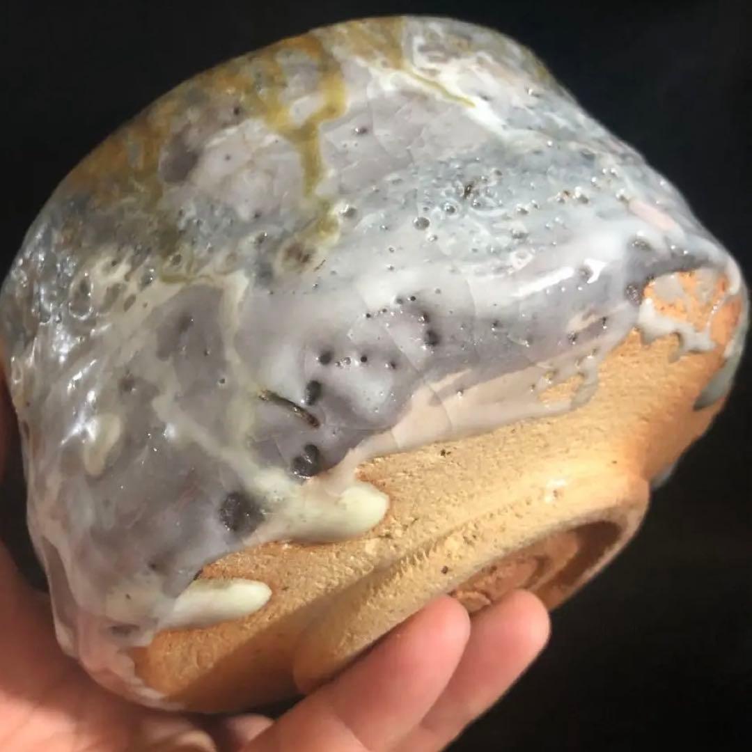 究極の美◾️蔵から凄い釉薬の大きな抹茶茶碗が出て来ました。茶道具、花道具