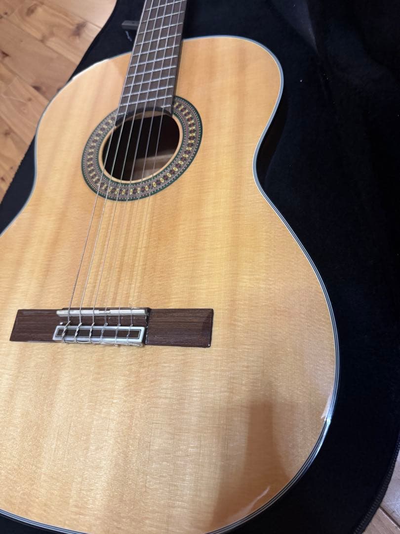 【美品】松岡良治 MC-70SNA クラシックギター セミHケース付