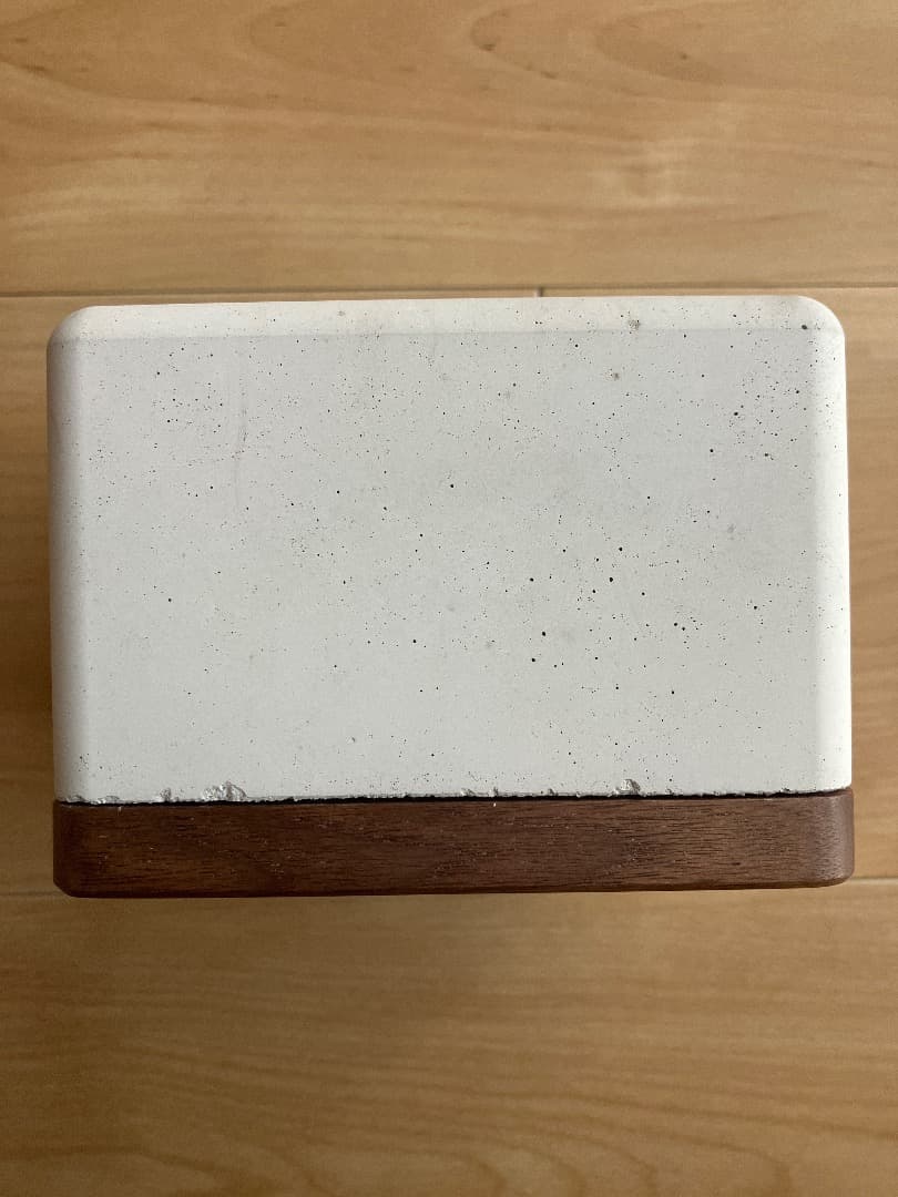 mfire エムファイヤー ホワイト1点