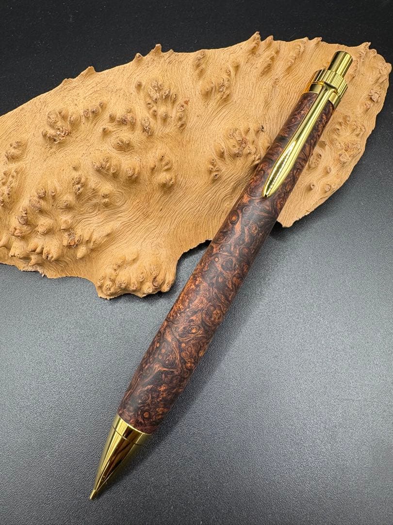 550超極上　ホンジュラスローズウッド　瘤杢　木軸シャーペン　ボールペン