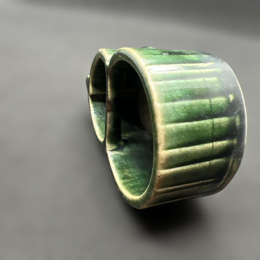 陶磁器　緑釉瓢型水滴　三支釘後あり　文房具　書道　時代品　東洋瓷器　中国美術