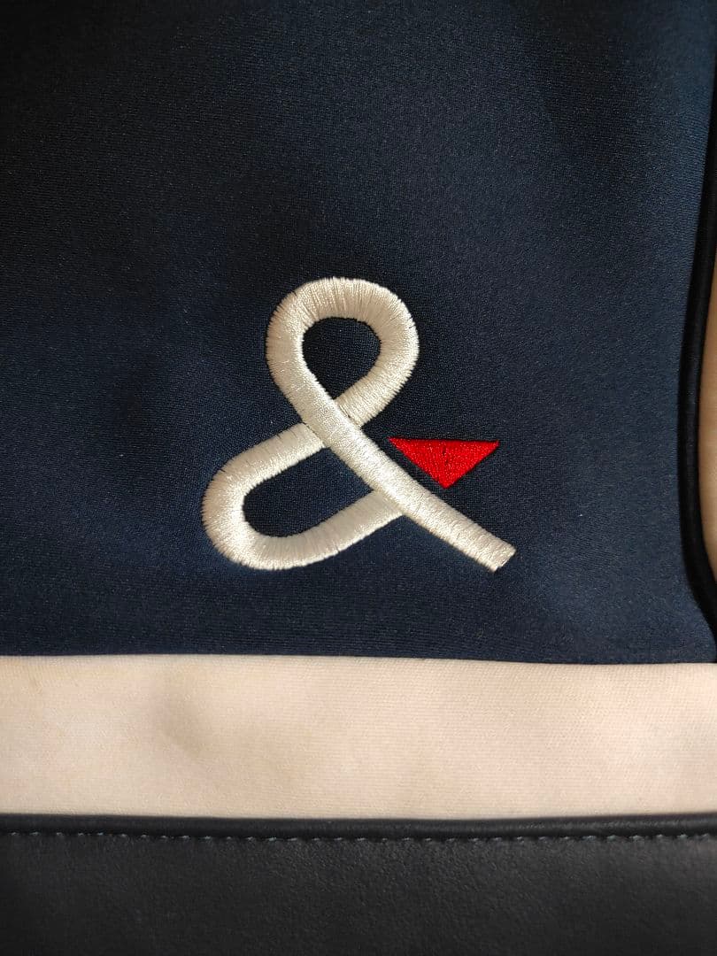 アンパスィ　トラベルバッグ