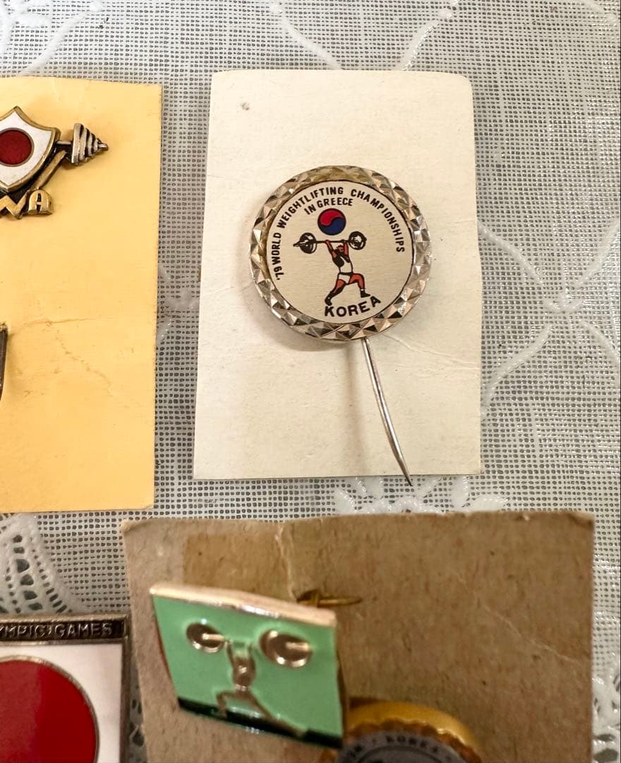 札幌オリンピック日本代表バッジセット10点✨オリンピック　激レア　希少　重量挙げ