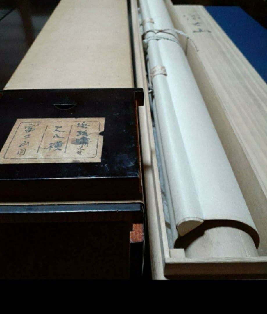 掛け軸/富士山？