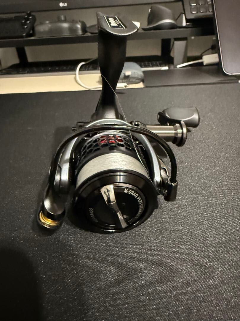 GAUS 20X スピニングリール