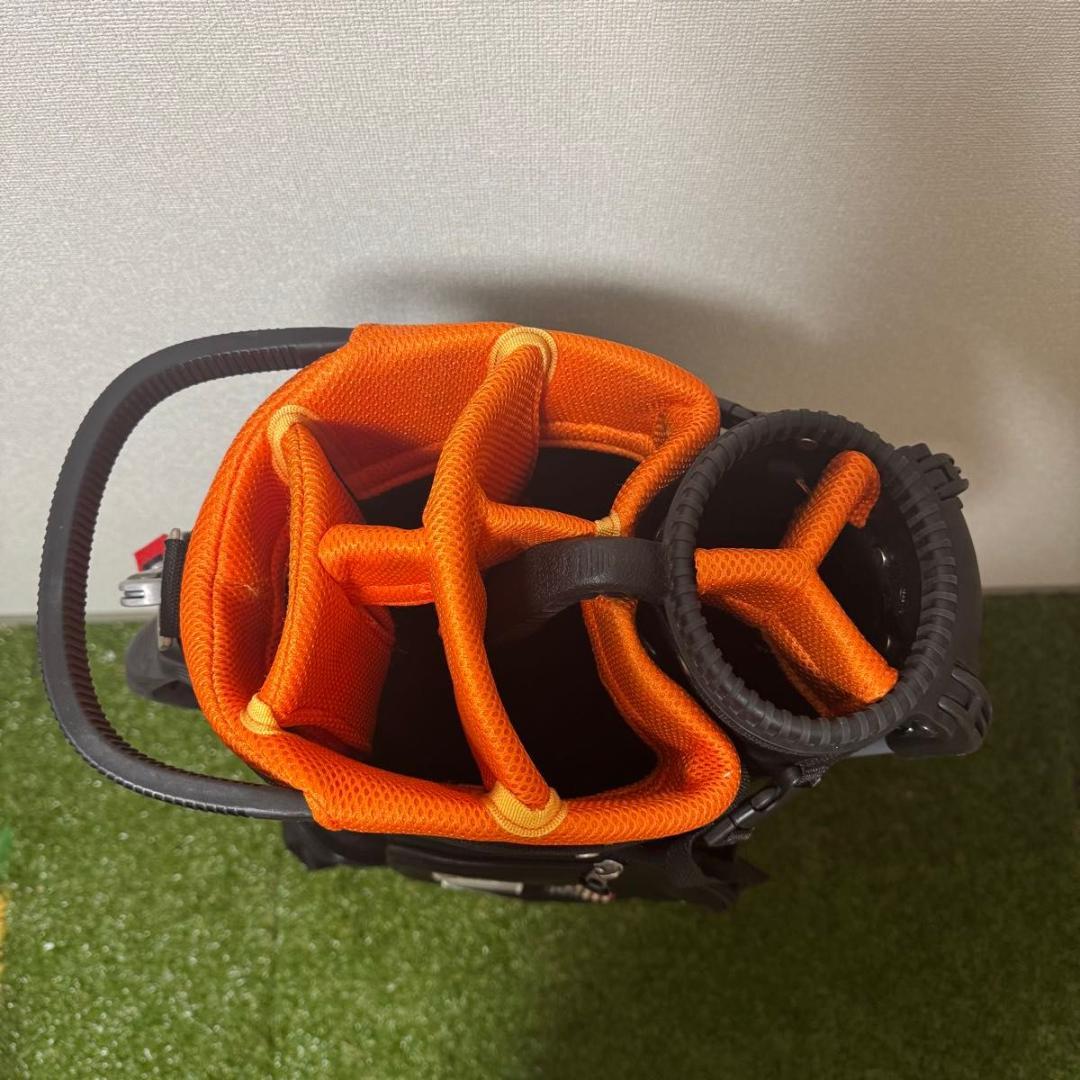 美品 AVIREX GOLF セルフスタンド キャディバッグ 2022年モデル