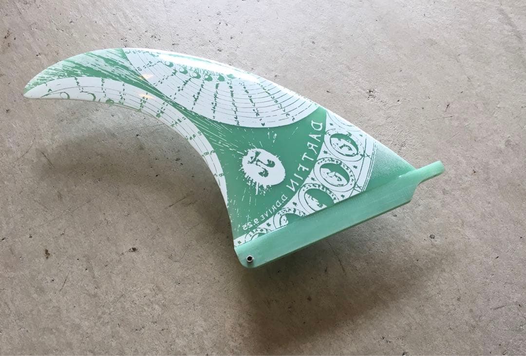 DART FIN 9.25 ￼サーフボードフィン 緑色