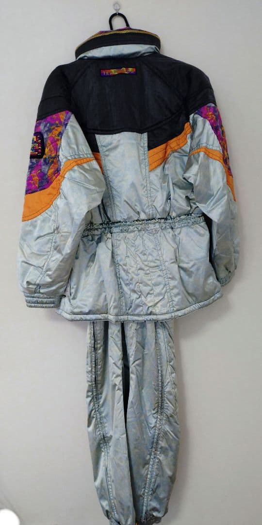 アシックス「TEAM ASICS」スキーウェア上下　希少　新品・未使用・タグ付き