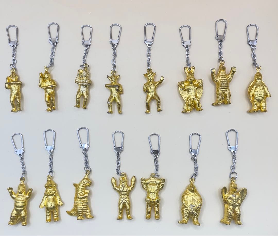 ウルトラマン全15種類キーホルダー