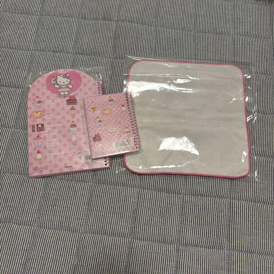 ハローキティ　ウェイトレス　セット