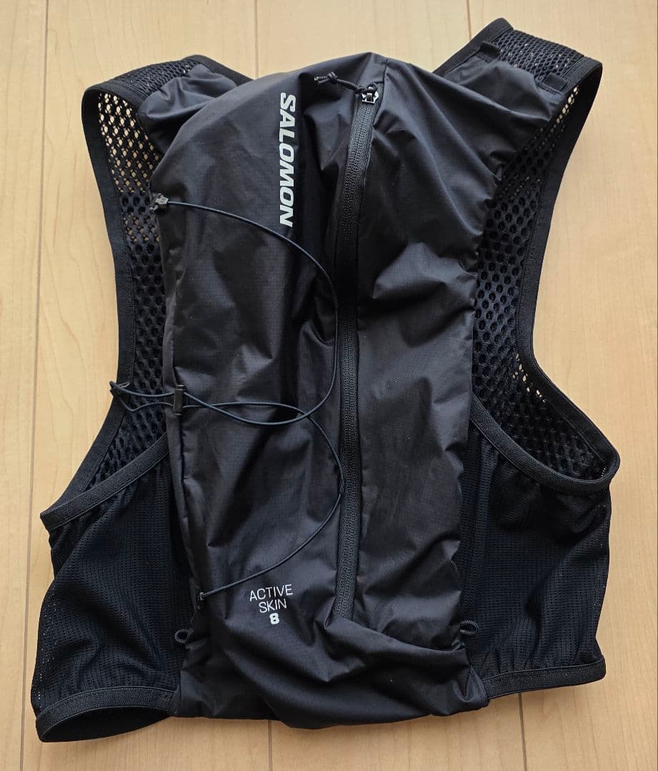 SALOMON ACTIVE SKIN 8 ブラック フラスク2本付き(未使用)