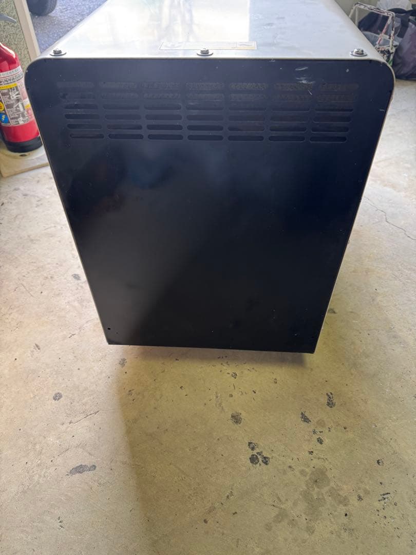 発電機・ポータブル電源 alukanasiren