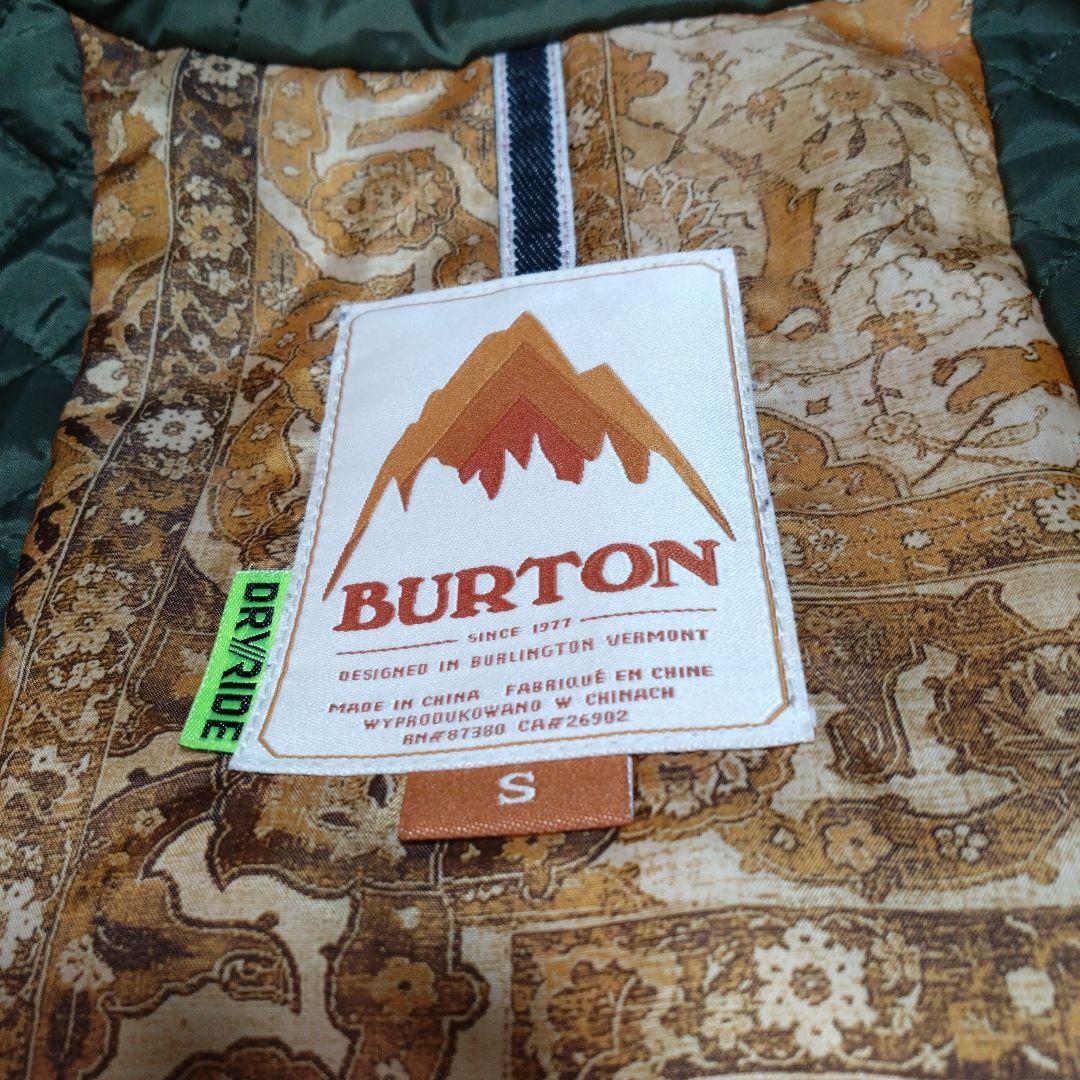 BURTON　ウェア　 迷彩柄　 Sサイズ