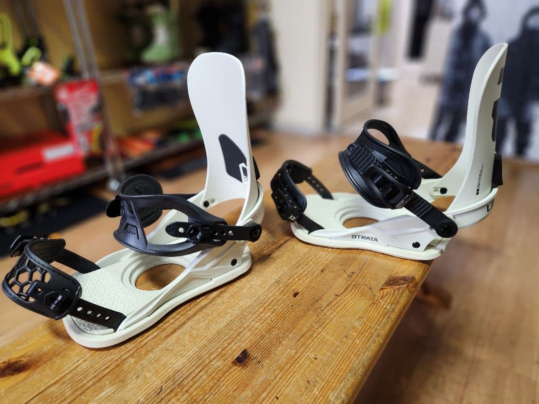 24-25 UNION 　STRATA (Sサイズ)