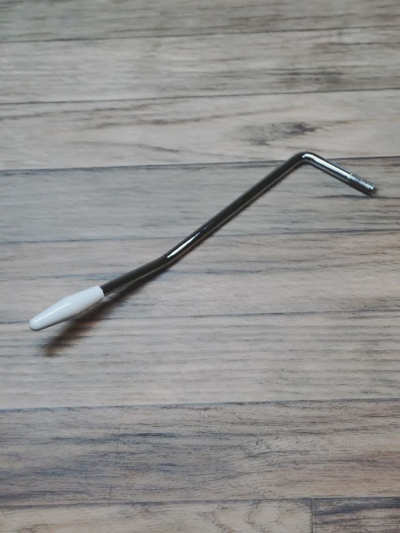 Legend ストラトタイプ エレキギター