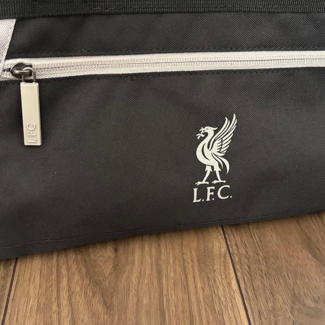 【新品未使用】リヴァプール ボストンバッグ サッカー Liverpool バック
