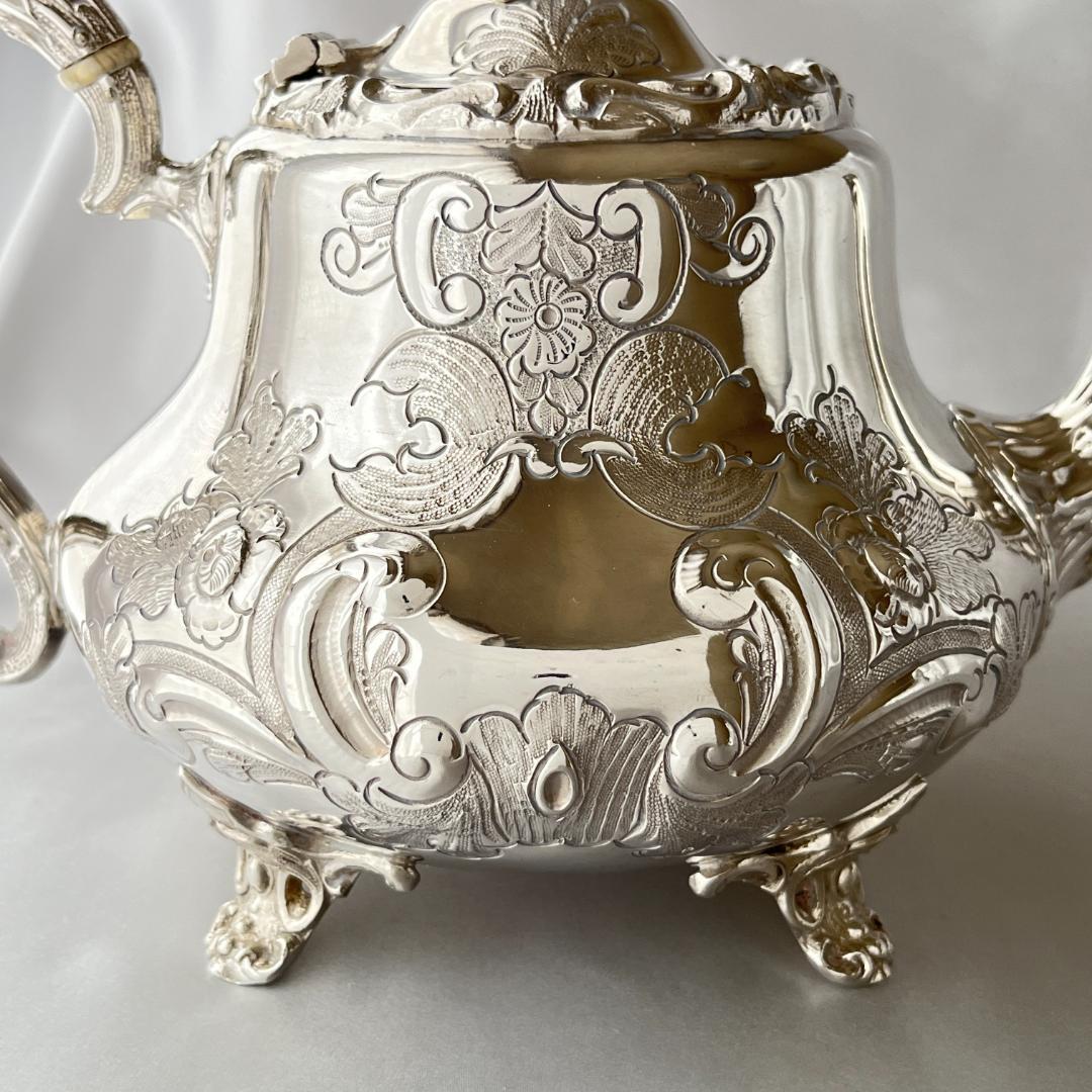 【Cooper Brothers】 ファルコンとマスカロン ティーセット 4点