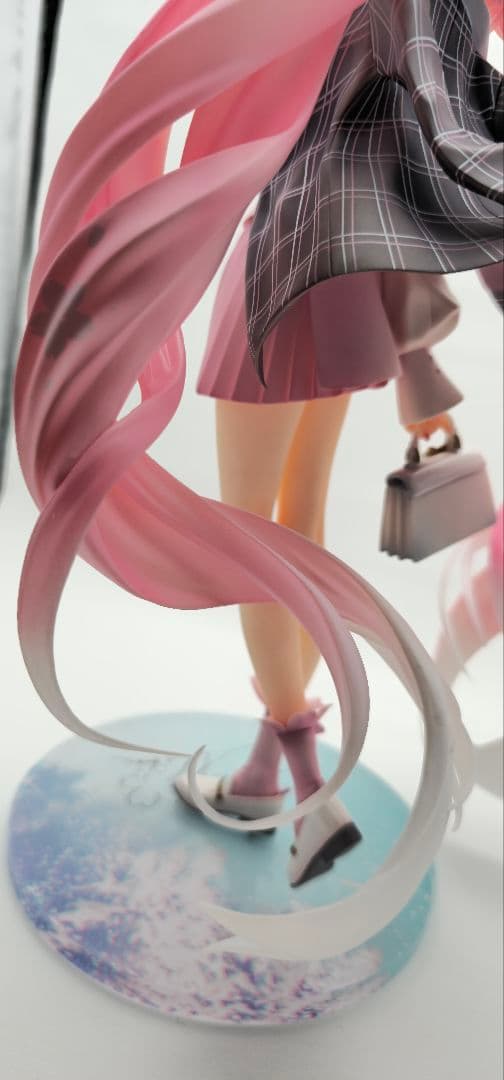 初音ミク　桜ミク　お花見コーデVer.　フィギュア