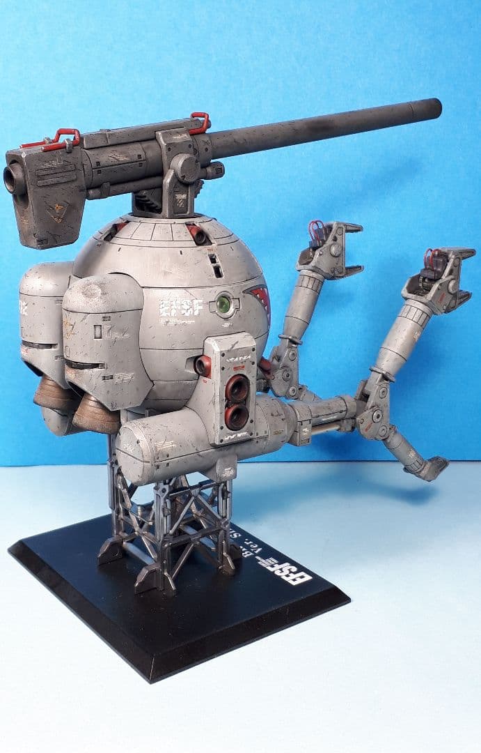 ガンプラ MG 1/100 RB-79 ボール(シャークマウス仕様) 完成品