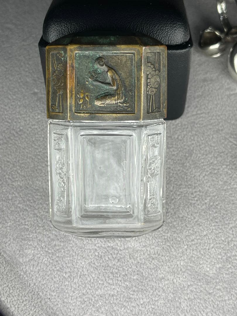 MARCEL PAUTOT アールデコ香水ボトル ガラスと金属 香水瓶 フランス