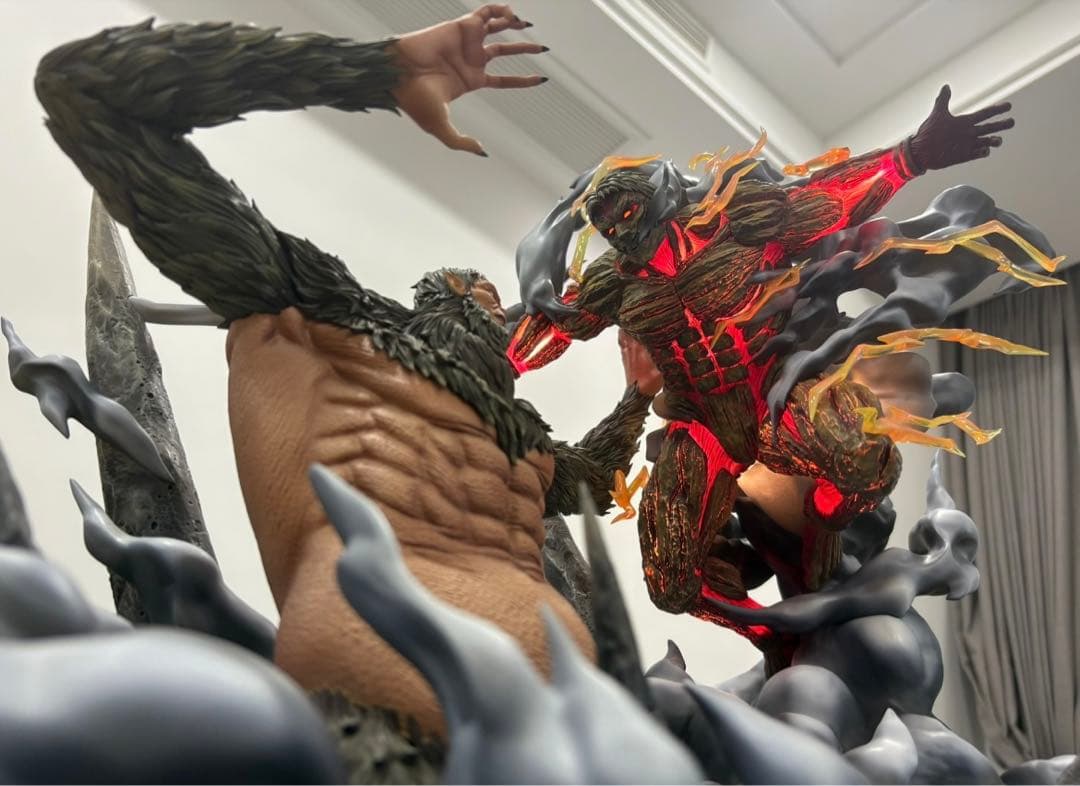 進撃の巨人 ライナー・ブラウン ジーク·イェーガー フィギュア ガレージキット