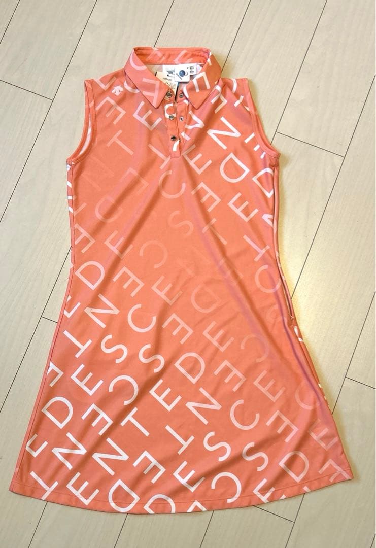 デサントゴルフ　新品ノースリーブワンピース