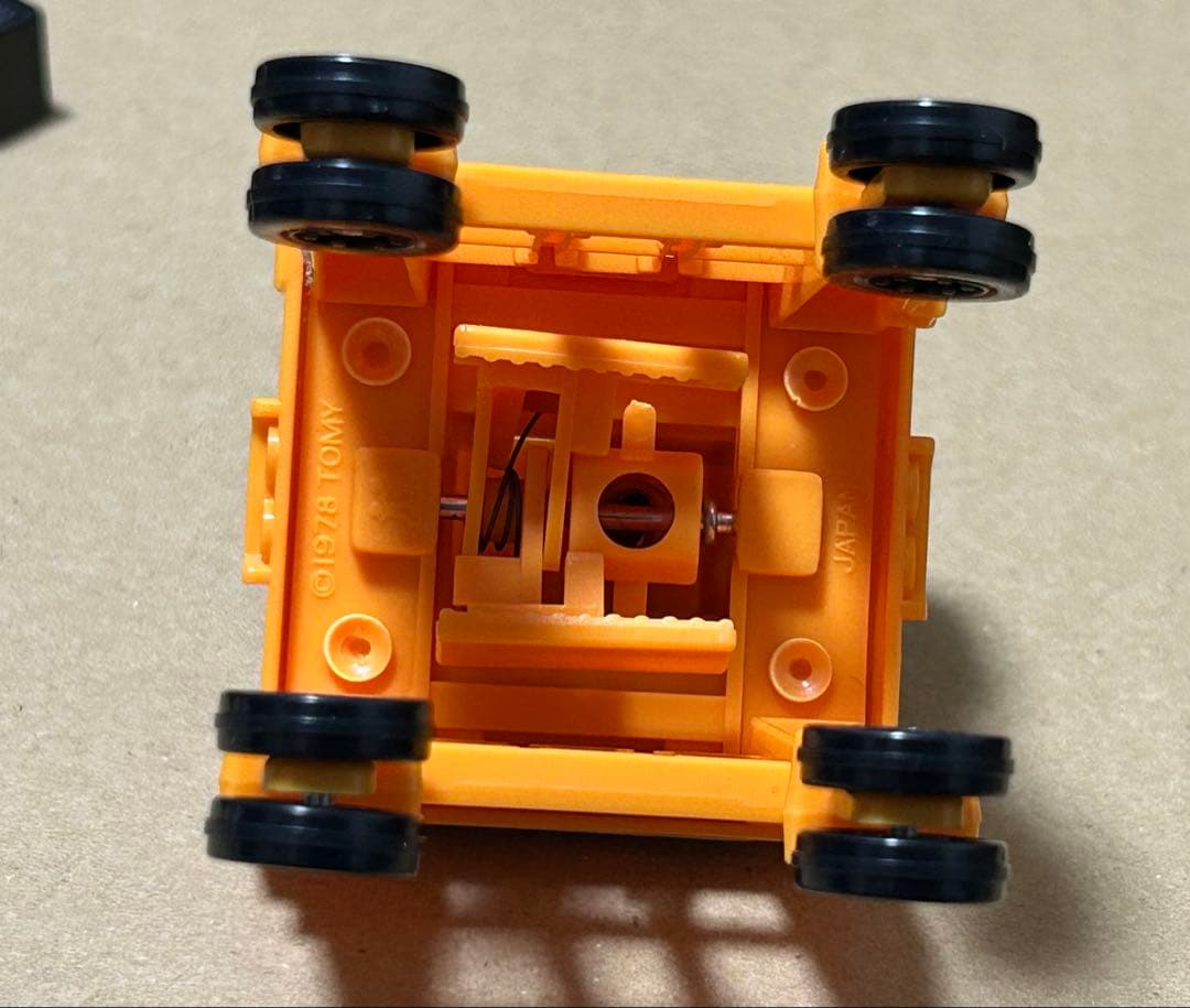 日本製 トミカ ギフトセット コンテナセット