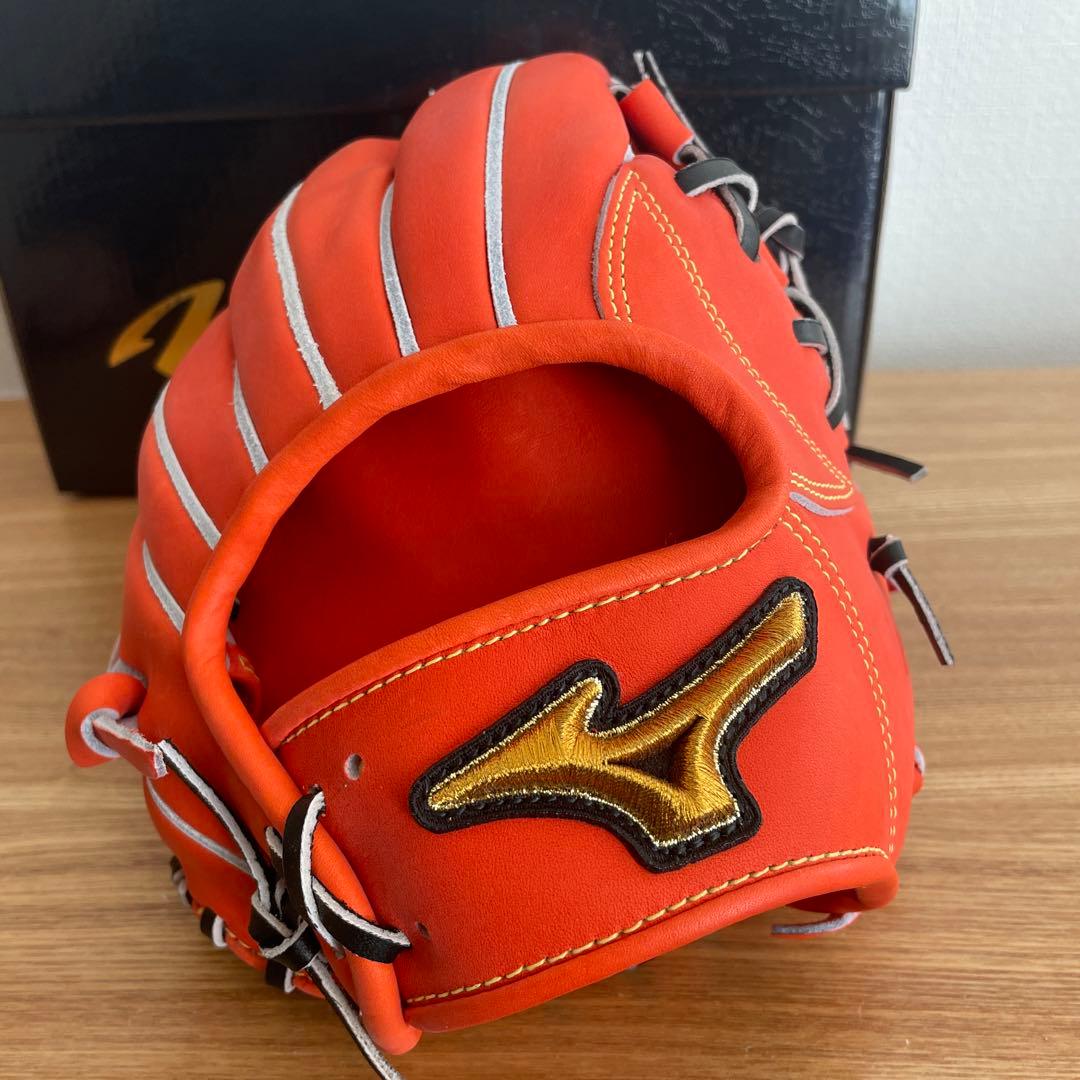 セ*チ様 ミズノプロ　硬式用　内野手用　グローブ　グラブ　定価69,300円 高