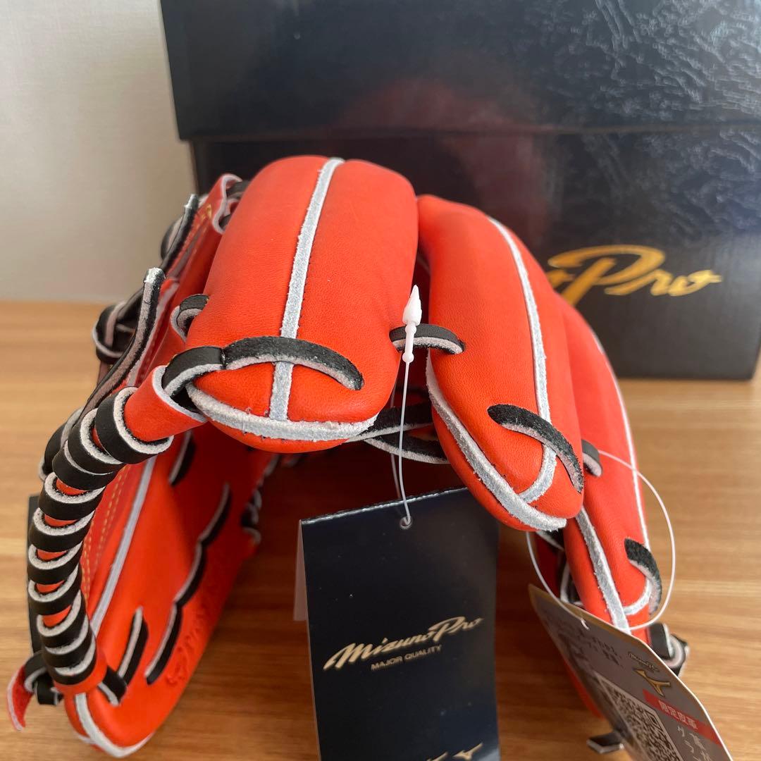 セ*チ様 ミズノプロ　硬式用　内野手用　グローブ　グラブ　定価69,300円 高