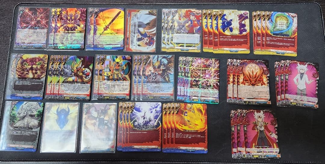 ヴァンガード【ドラゴン・アイン】臥炎キョウヤ デッキ＆デッキパーツ スリーブ付き