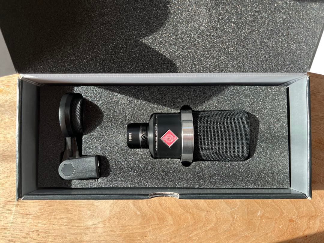 NEUMANN（ノイマン）　TLM102 ブラック