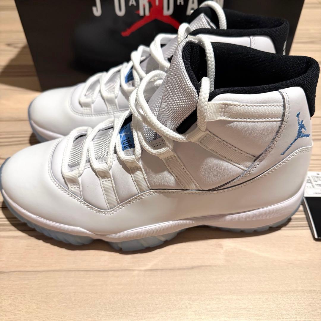 Air Jordan 11 Retro “Legend Blue”