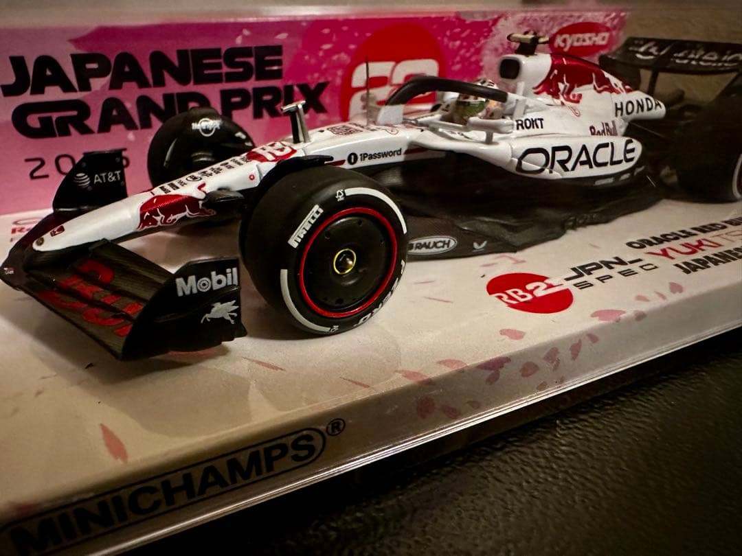 MINICHAMPS RB21 Yuki Tsunoda 1/43 日本GP