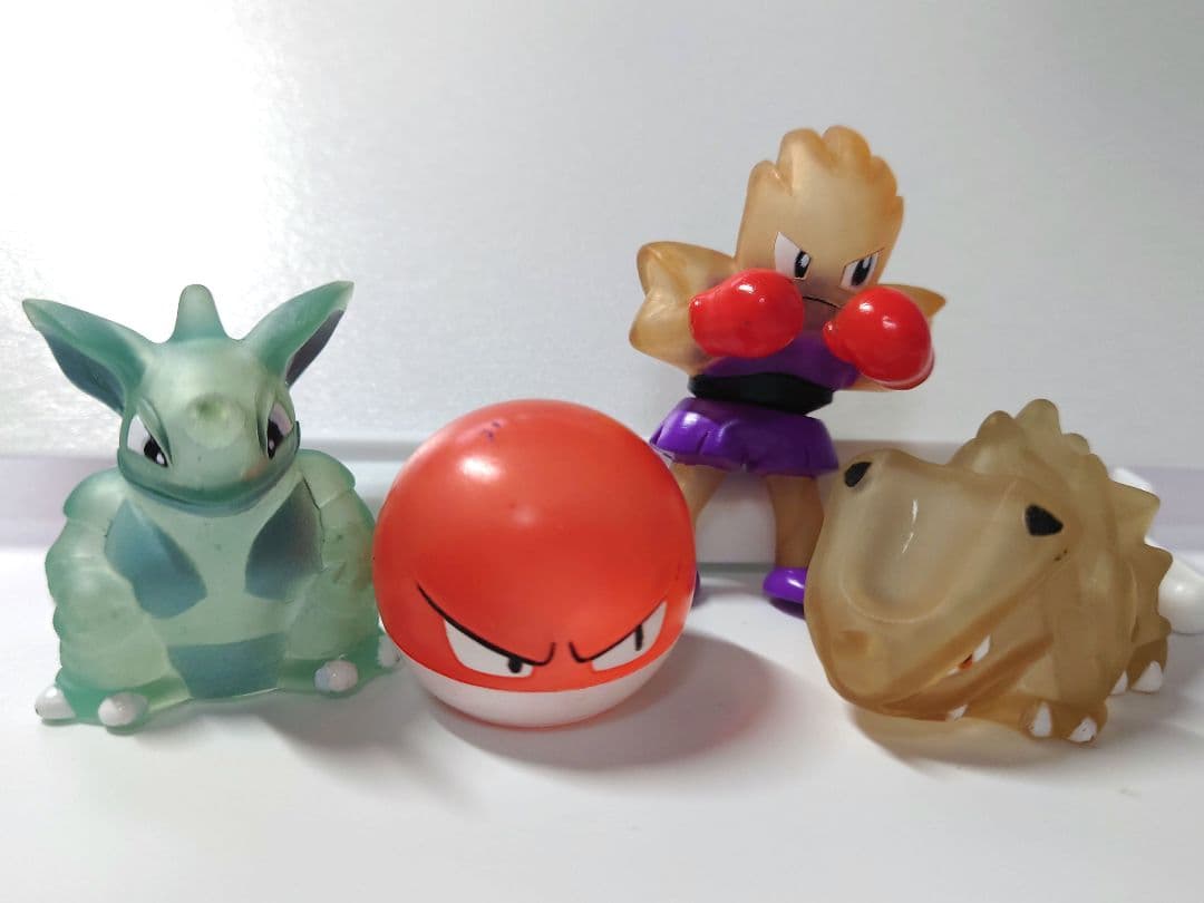 【激レア✨】任天堂1996年製　初期ポケモン　クリアタイプ指人形10体セット