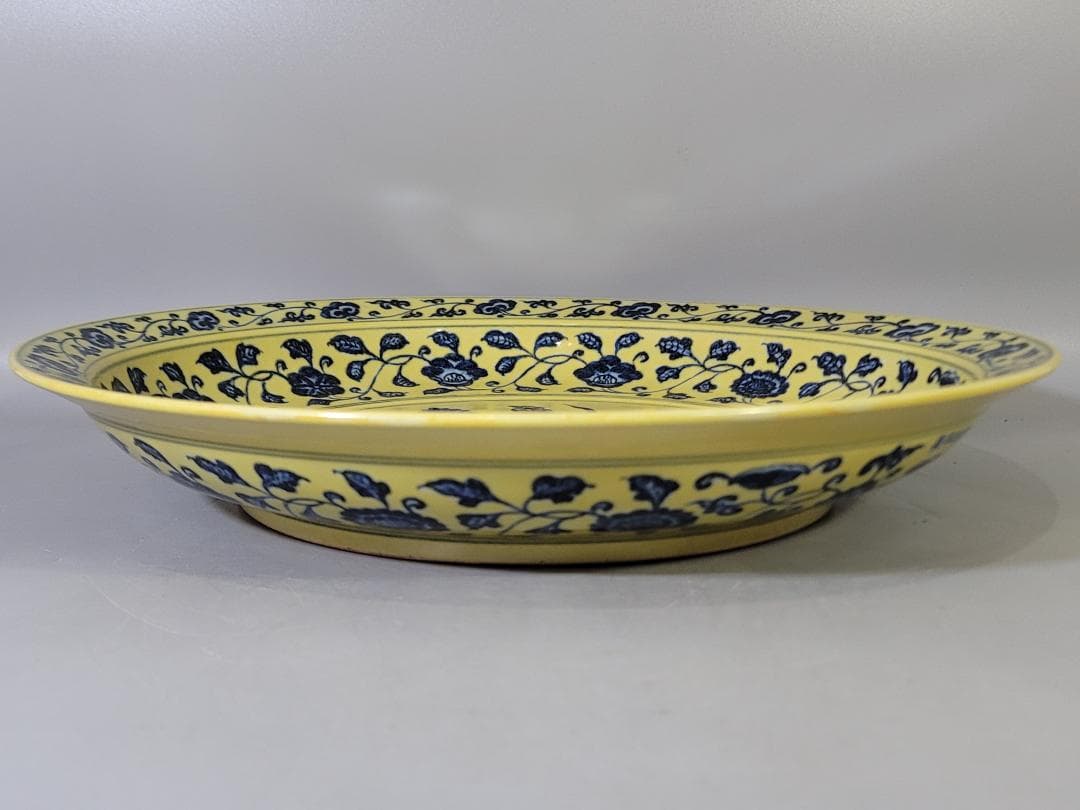 古い 中国 黄釉 纏枝蓮花紋 皿 幅 42ｃｍ DT622