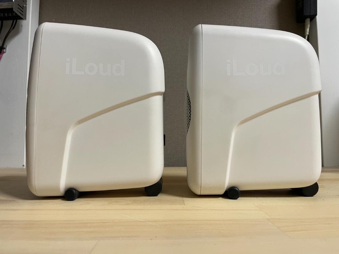 Ik multimedia iLoud micro monitor ホワイト