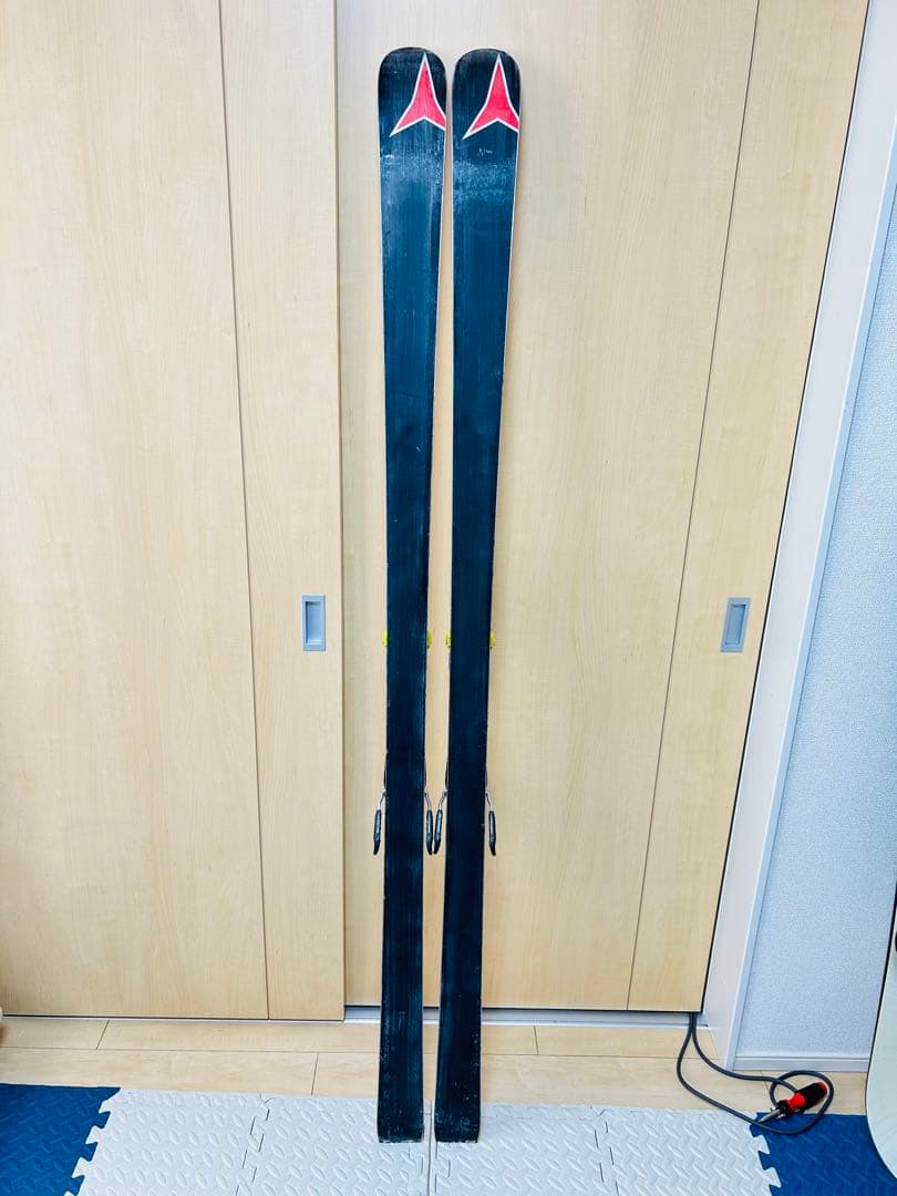 【送料無料】ATOMIC redster GS 186cm スキー板 アトミック