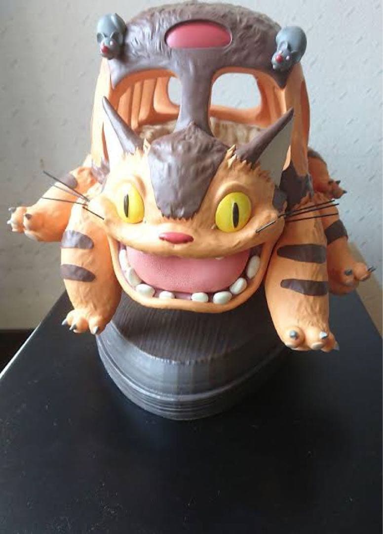 n*i様 スタジオジブリ　ネコバス　みーつけた　バス停付き