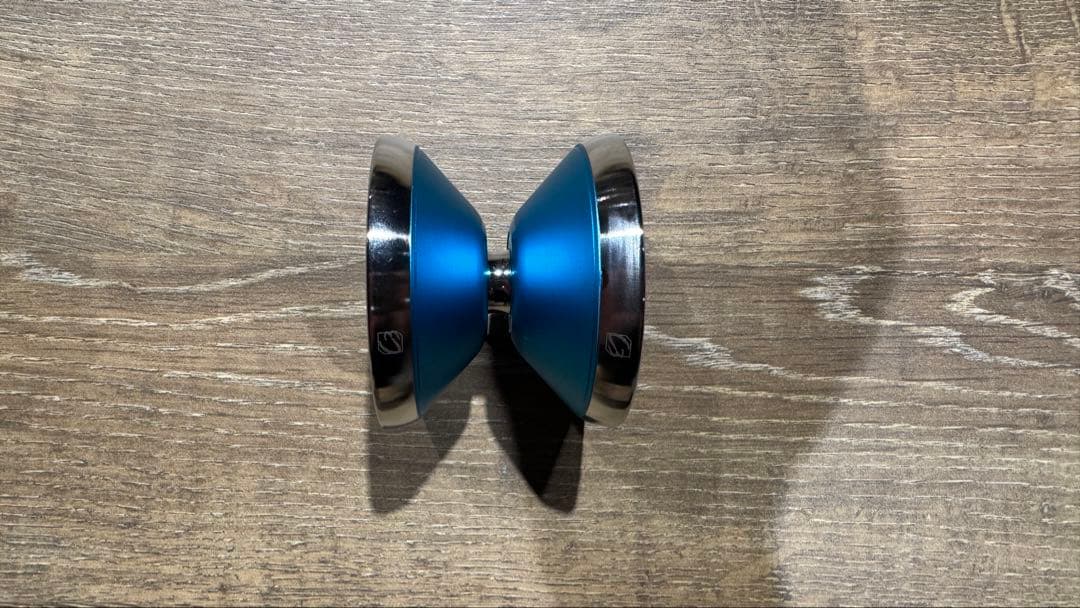 【C3ヨーヨーデザイン】クラウン.st