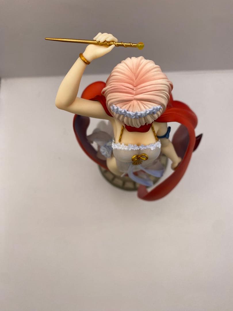 モモ・べリア・デビルークThe Magician Ver. フィギュア