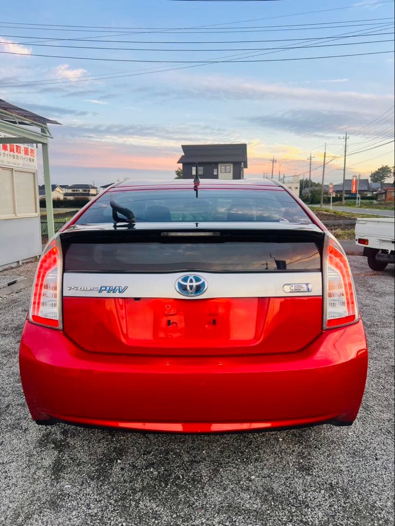プリウスPHV本体価格ー55万