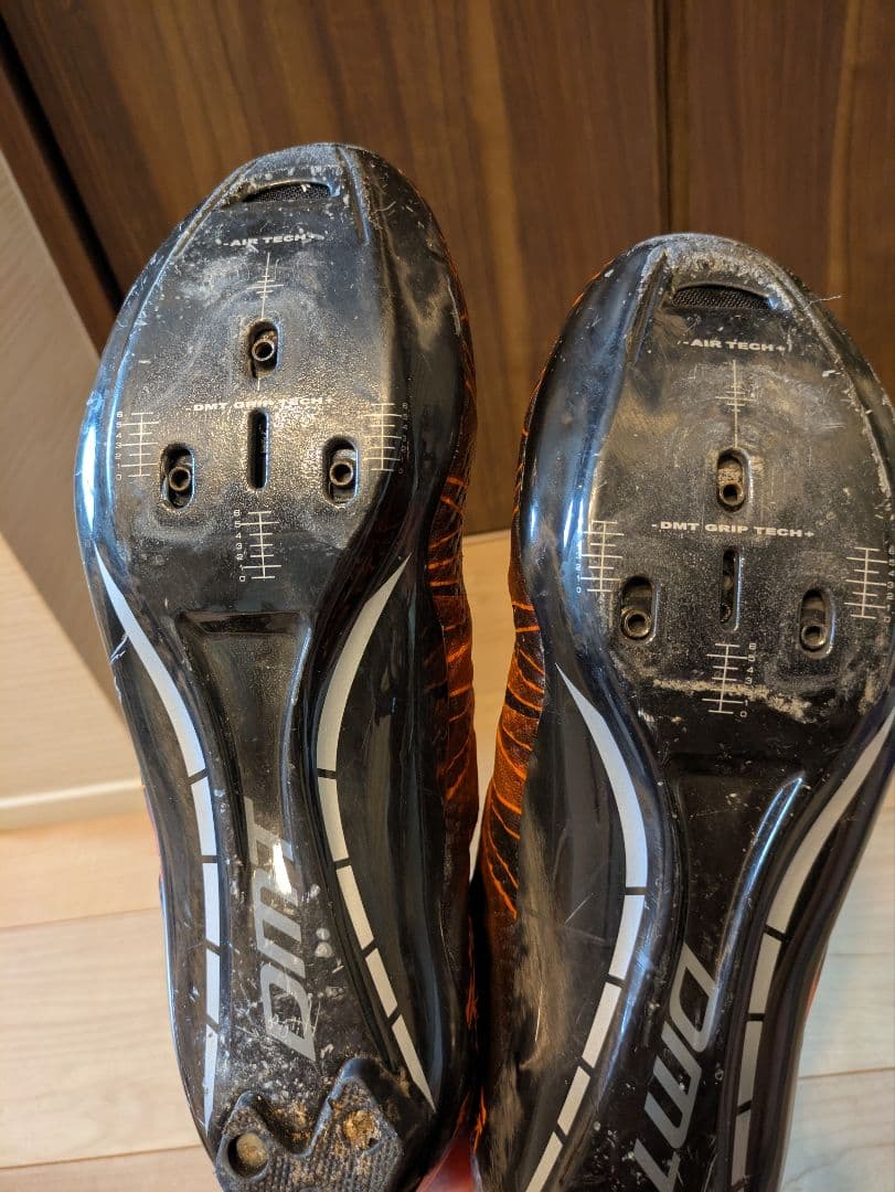 DMT KR1 シューズ 42.5 オレンジ/ブラック