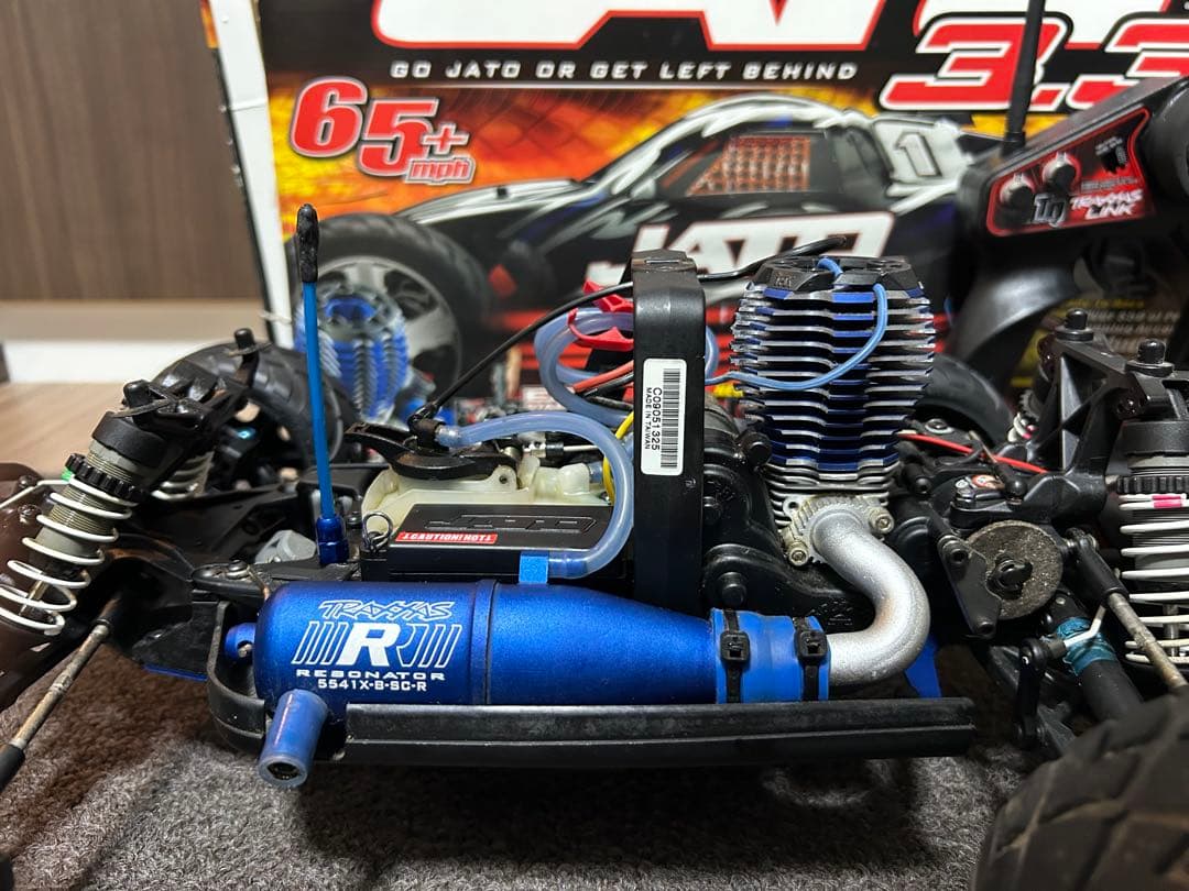 超希少✨　トラクサス　jato 2wd trx3.3 エンジン　スターター欠品