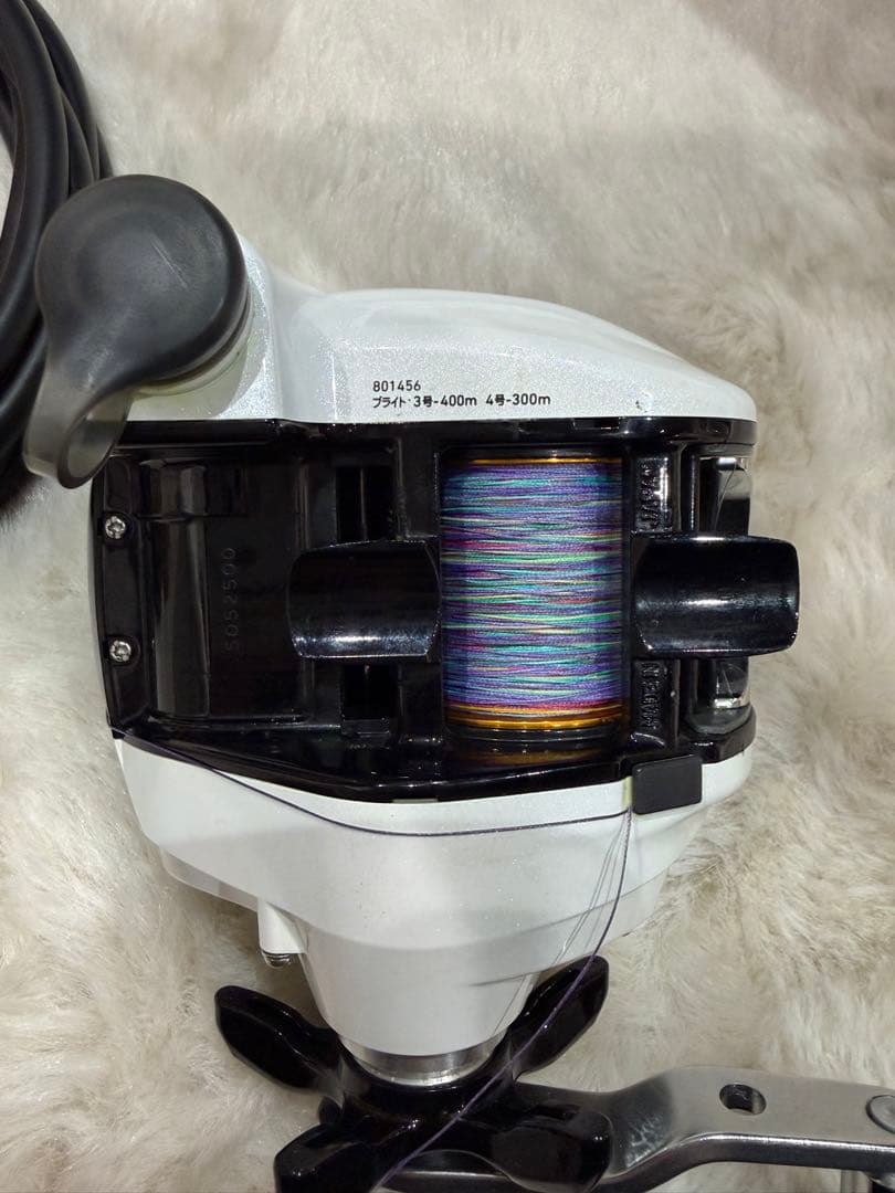 り*見様 極美品 ダイワ 電動リール レオブリッツ300J