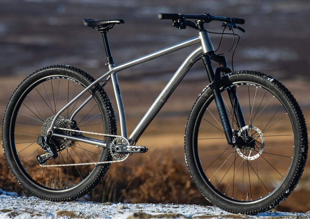 新車外しアメリカTitus El Viajero チタンXCフレームXSサイズ