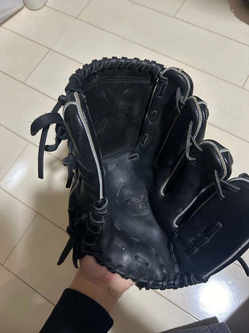 アンダーアーマー 軟式投手用