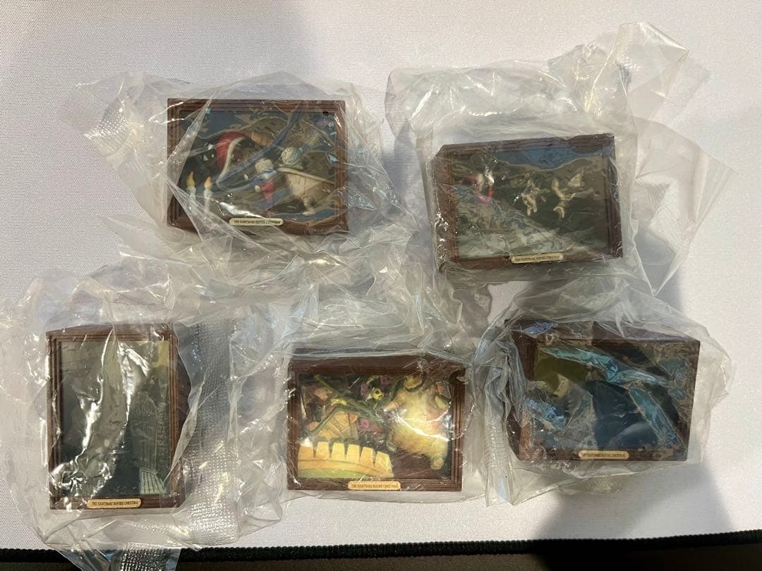 【新品レア】ナイトメアビフォアクリスマス ジオラマ シネマジックミュージアム